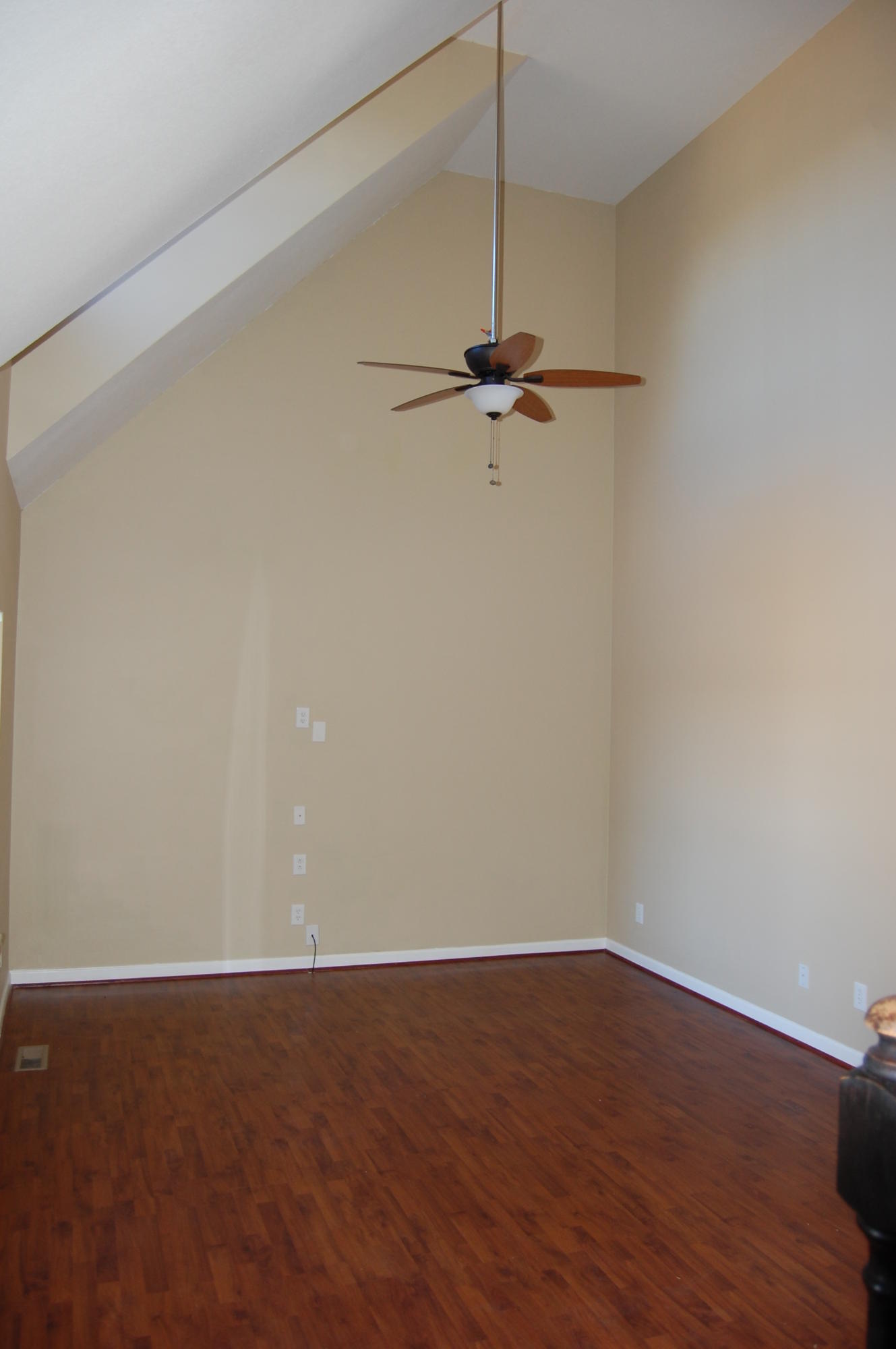4648 Morganton Road Maryville, TN 37801 - Photo 9 of 23 LivingRoom-Portrait
