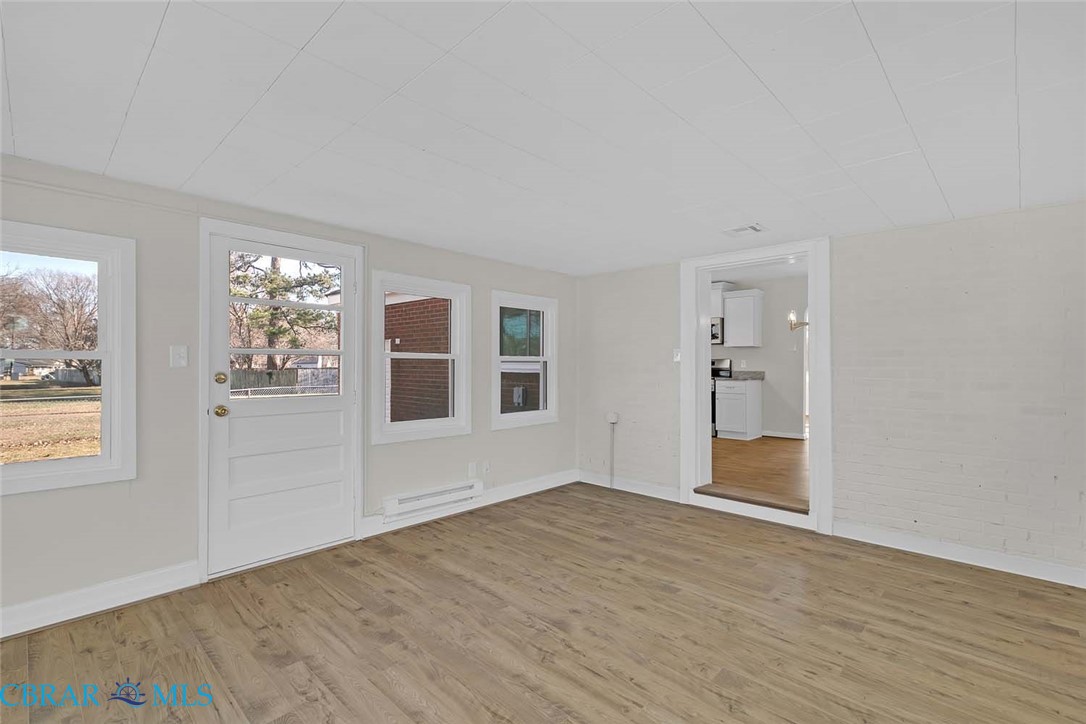 353 Fox Hill Road Hampton, VA 23669 - Photo 15 of 27