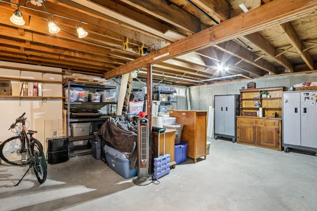 $599,900 | 10 Old Coach Road, Atkinson, NH 03811