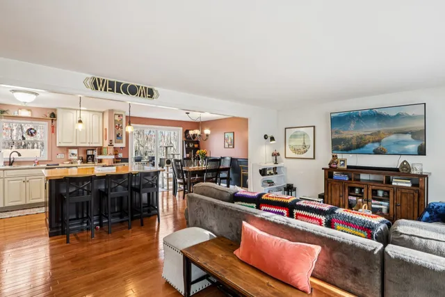 $599,900 | 10 Old Coach Road, Atkinson, NH 03811