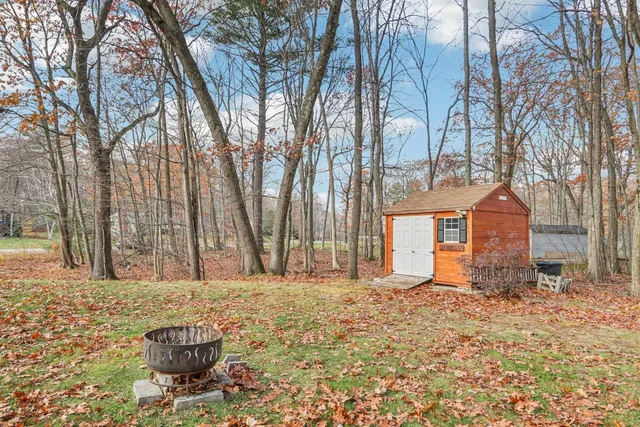 $555,000 | 10 Old Coach Road, Atkinson, NH 03811