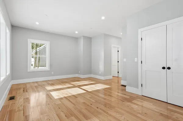 a view of an empty room and window
