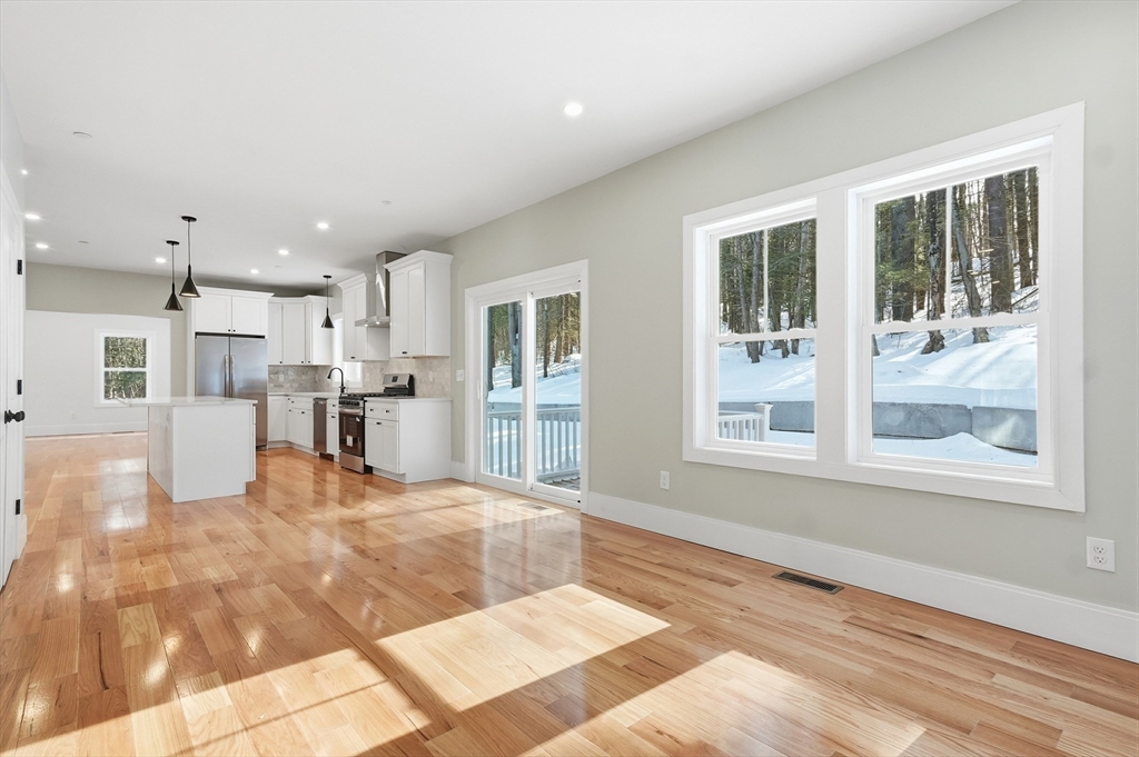 374 Brandy Brow Road Haverhill, MA 01830 - Photo 10 of 29