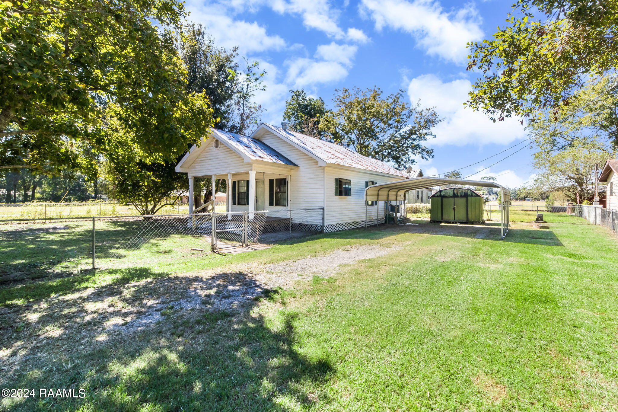 3902 Romero Road Youngsville, LA 70592 - Photo 2 of 10 13-web-or-mls-3902 Romero Rd-16