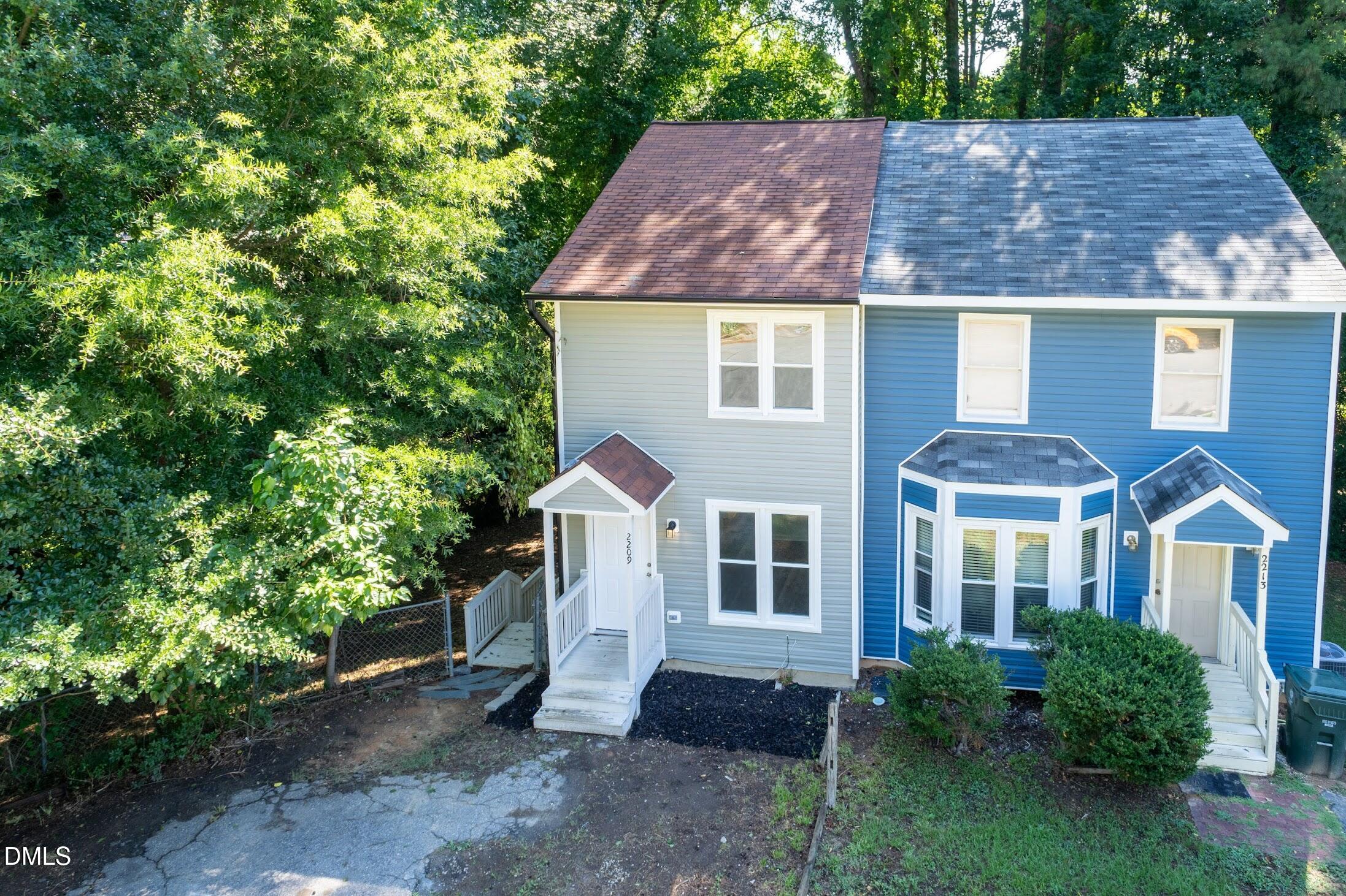 2209 Quartz Court Raleigh, NC 27610 - Photo 2 of 28 Front 06