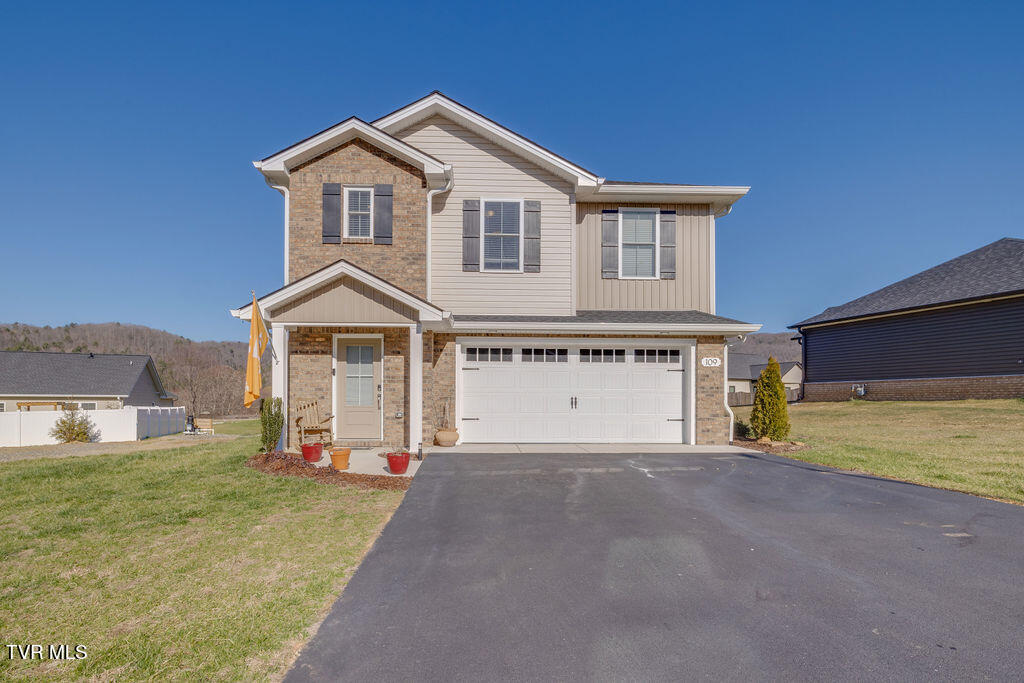 109 Ervin Loop Erwin, TN 37650 - Photo 1 of 46 001