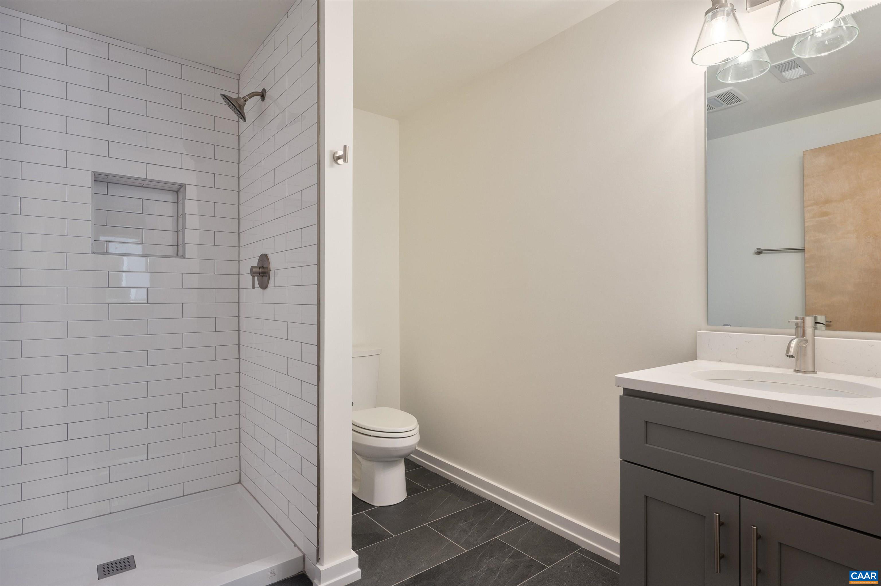 1634 Rialto Street Charlottesville, VA 22902 - Photo 3 of 26 Gallery Image 3