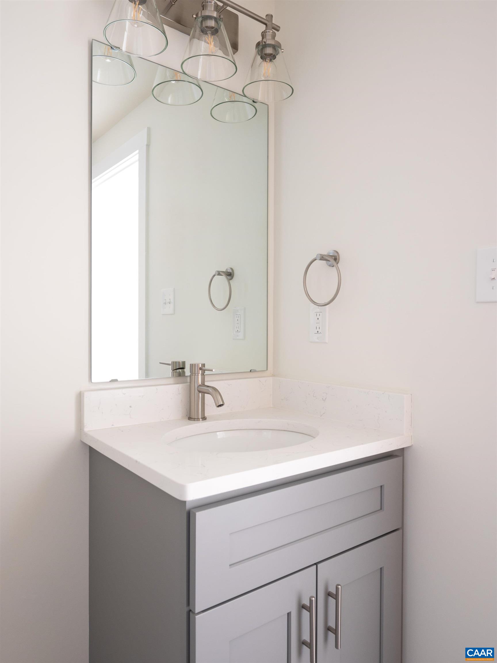 1634 Rialto Street Charlottesville, VA 22902 - Photo 4 of 26 Gallery Image 4
