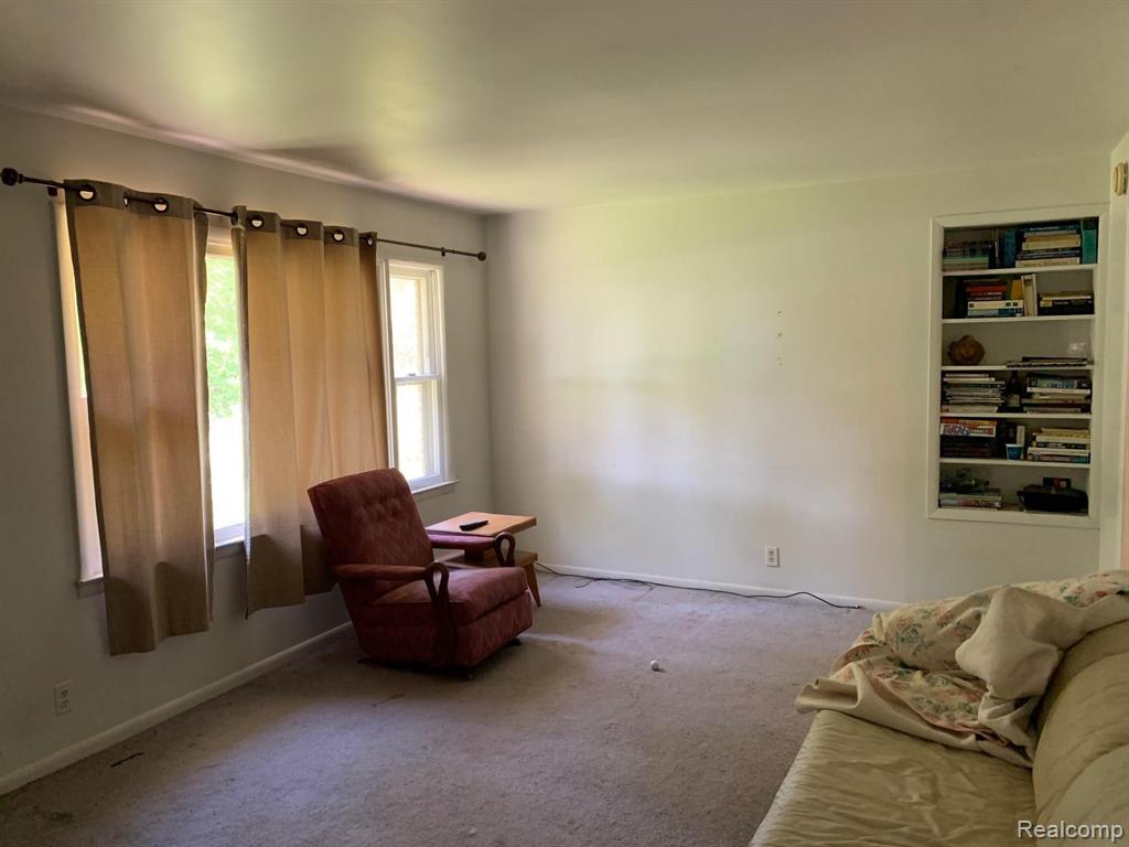 3946 West Oregon Road Lapeer, MI 48446 - Photo 8 of 19