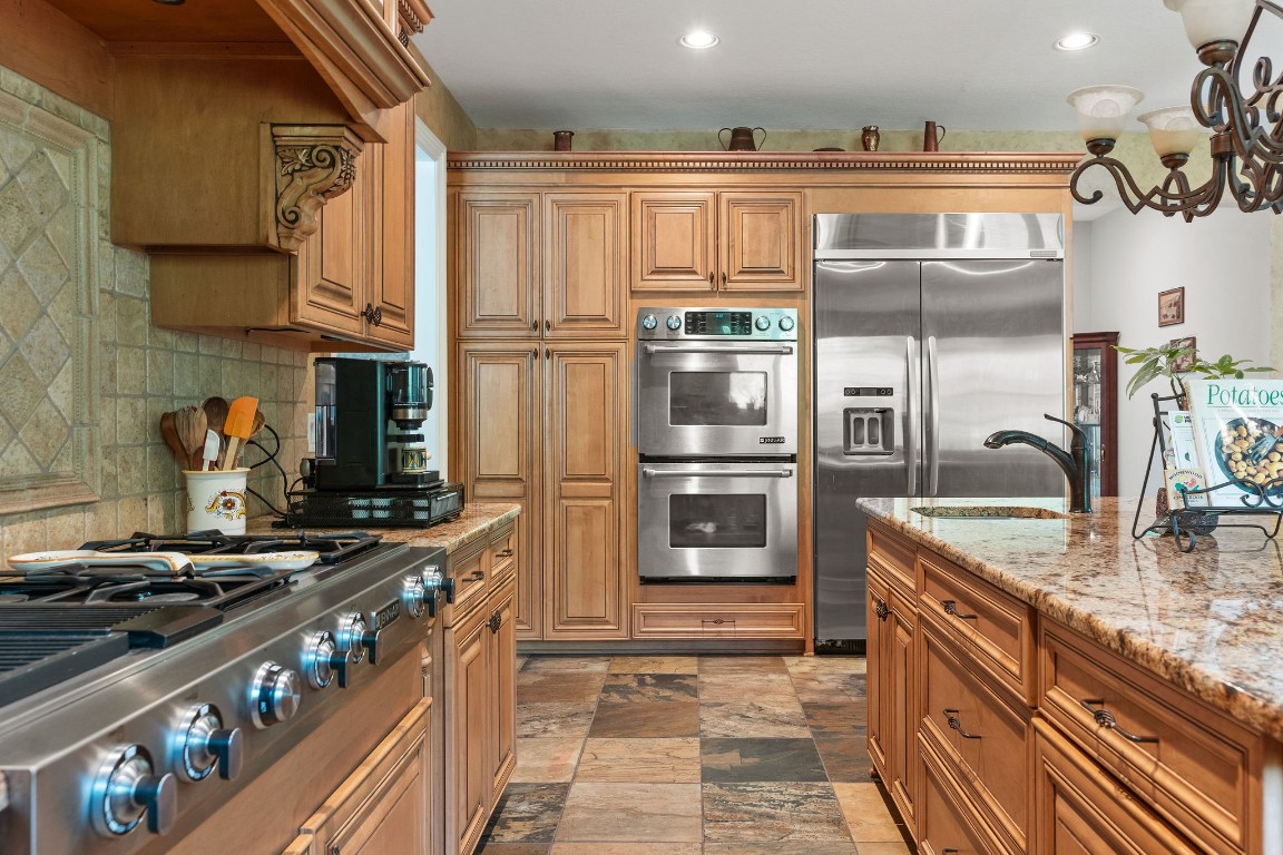 78 Brown Road Vestal, NY 13850 - Photo 11 of 48