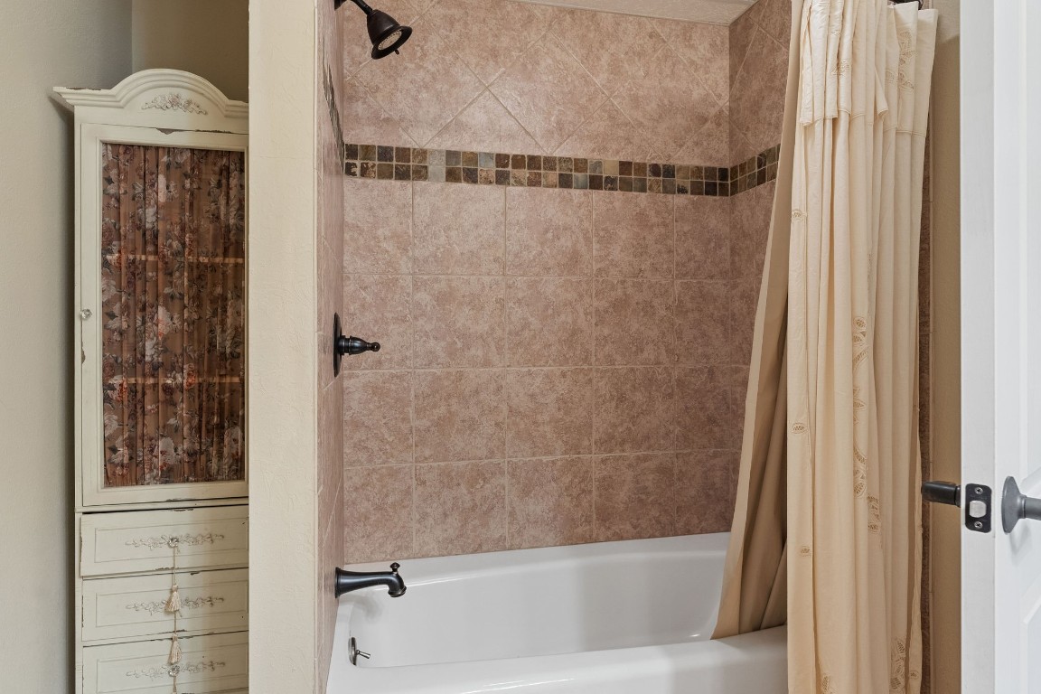 78 Brown Road Vestal, NY 13850 - Photo 34 of 48