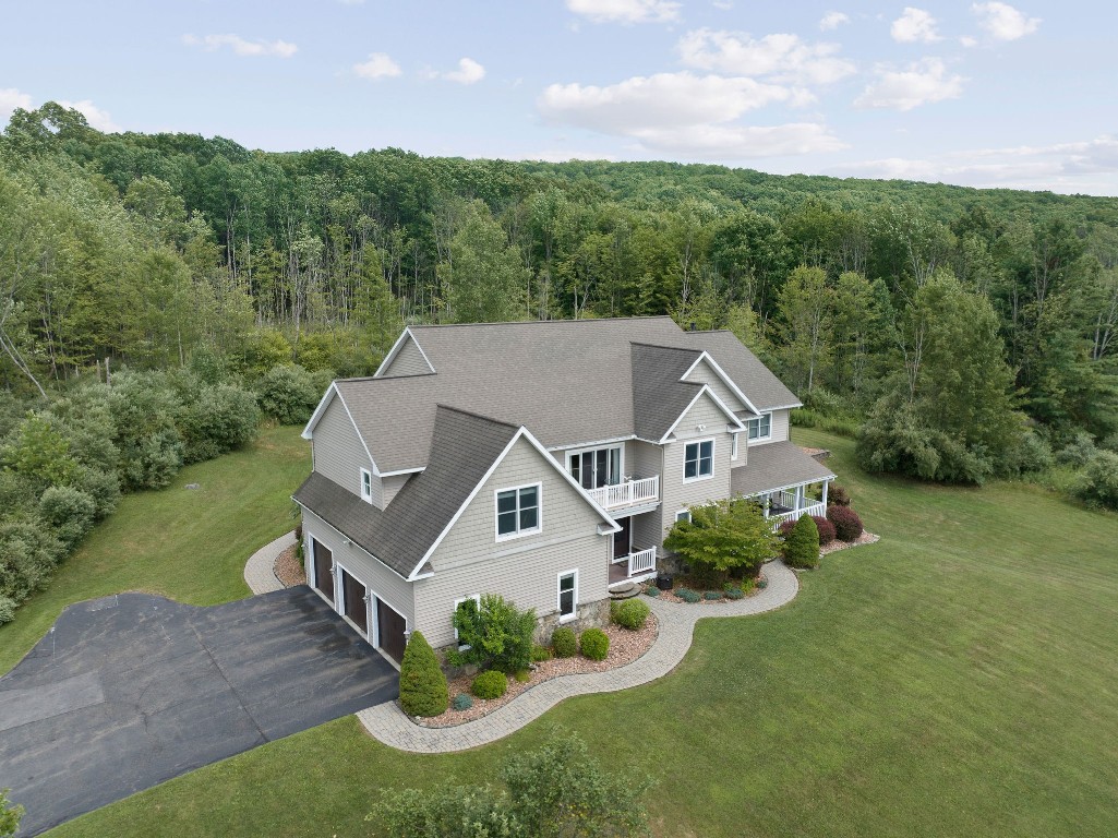 78 Brown Road Vestal, NY 13850 - Photo 6 of 48