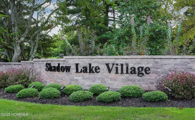 $315,000 | 163 Lexington Court, Red Bank, NJ 07701