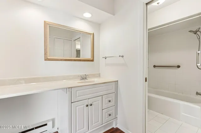 $315,000 | 163 Lexington Court, Red Bank, NJ 07701