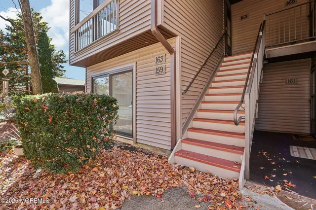 $315,000 | 163 Lexington Court, Red Bank, NJ 07701