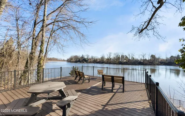 $315,000 | 163 Lexington Court, Red Bank, NJ 07701