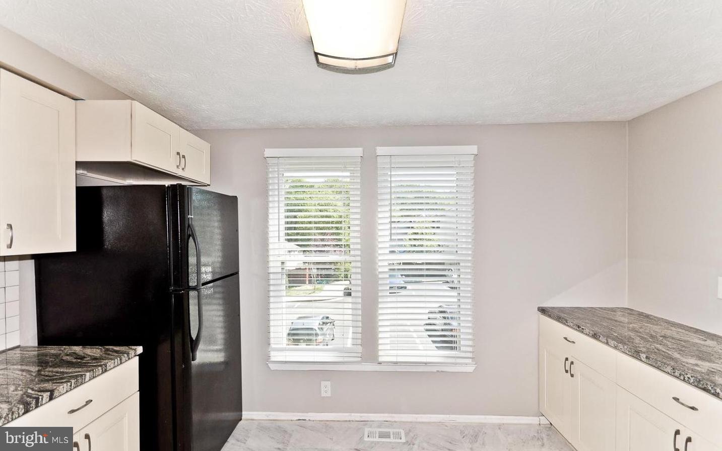 15781 Haynes Road Laurel, MD 20707 - Photo 11 of 34 Bright and inviting kitchen space.