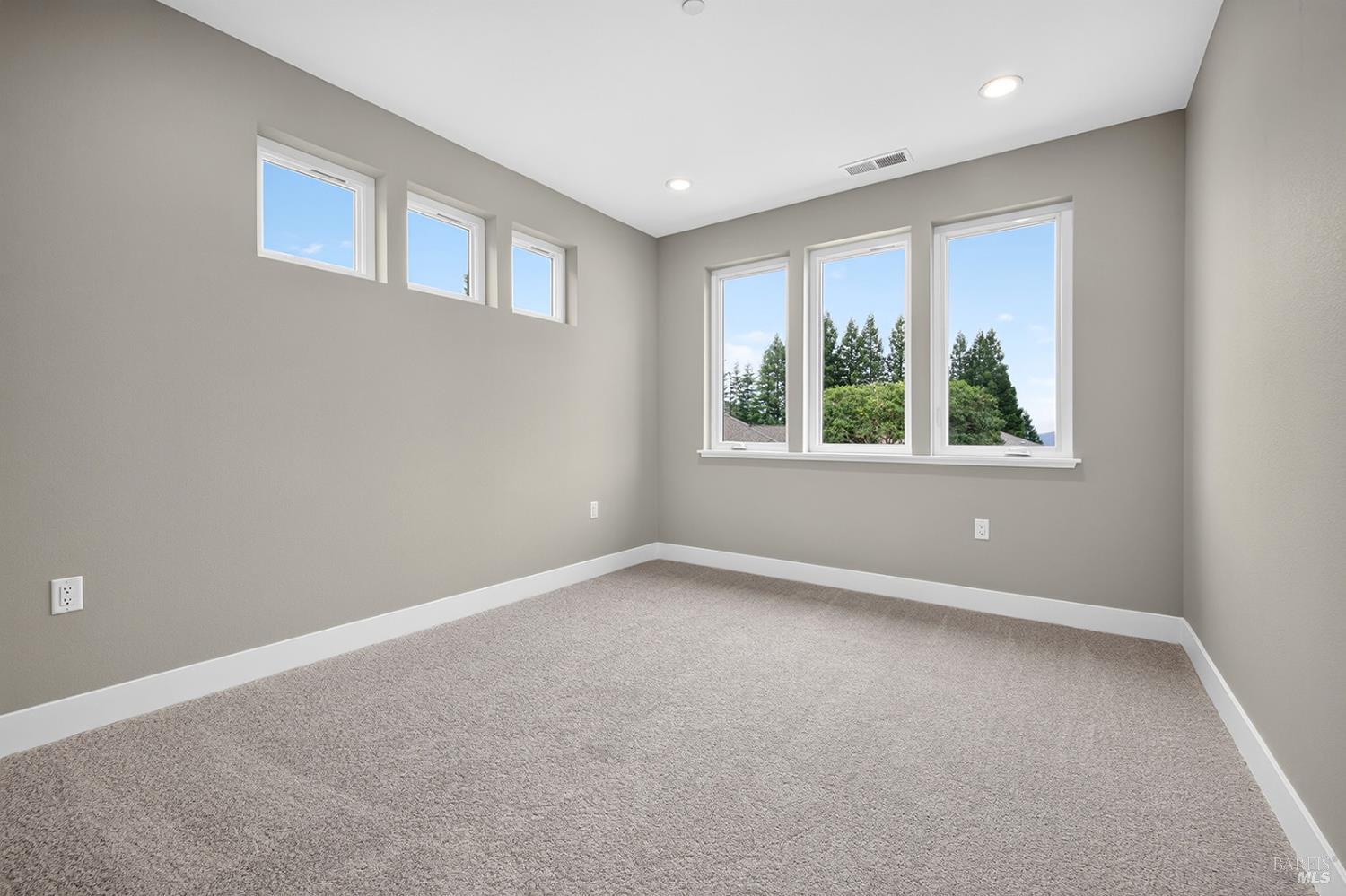 1913 Carlile Place Santa Rosa, CA 95403 - Photo 49 of 60