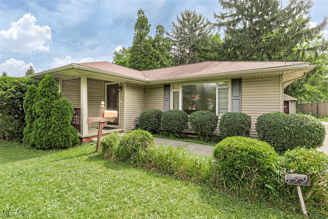 899 Lander Road Cleveland, OH 44143 - Photo 32 of 33
