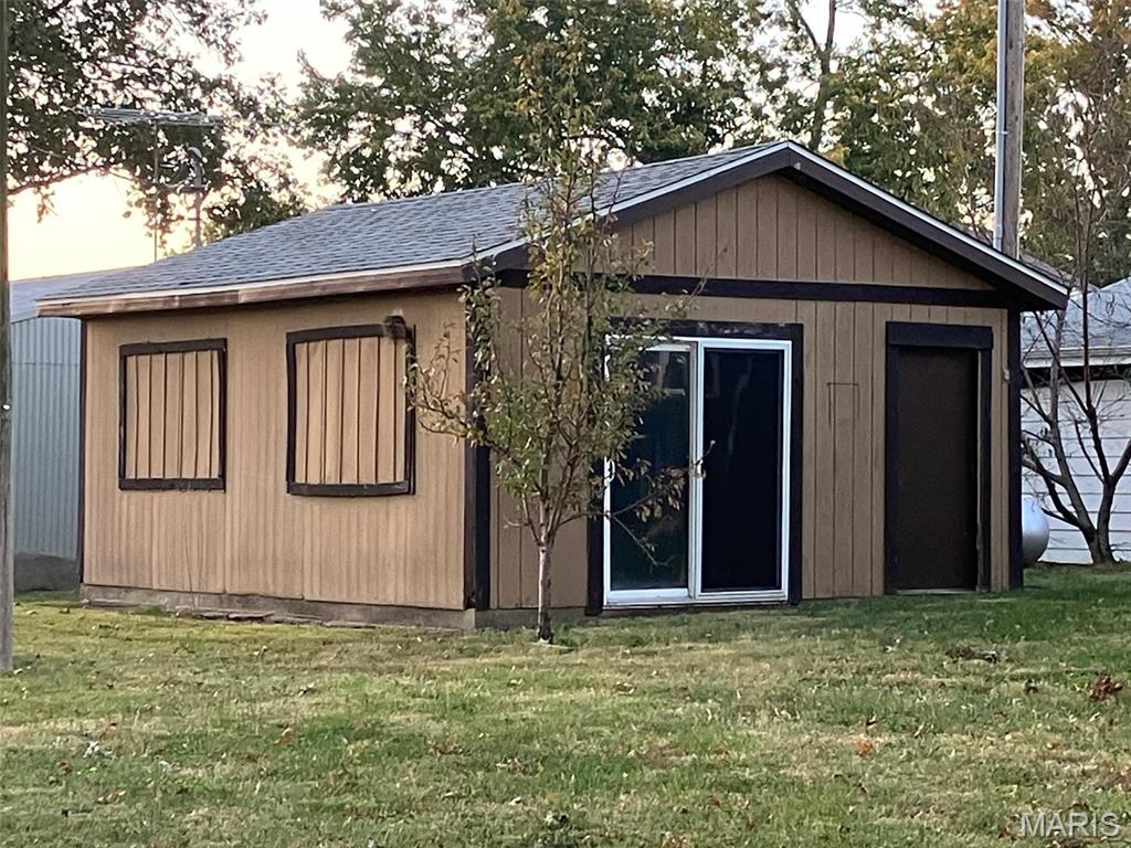 3 Lakeview Road Carlyle, IL 62231 - Photo 6 of 6