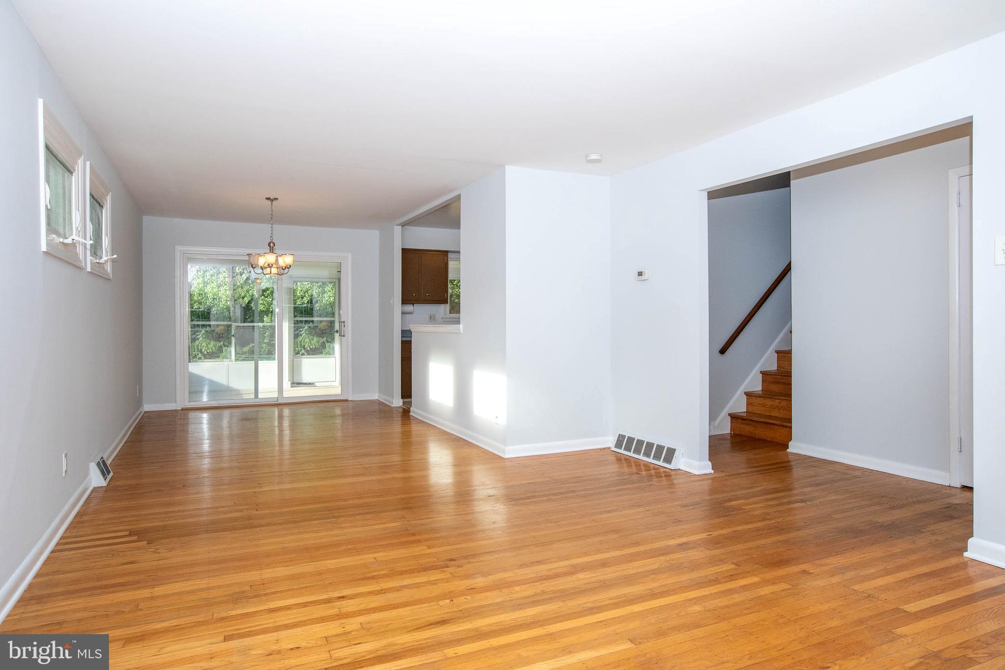 420 King George Road Cherry Hill, NJ 08034 - Photo 8 of 38