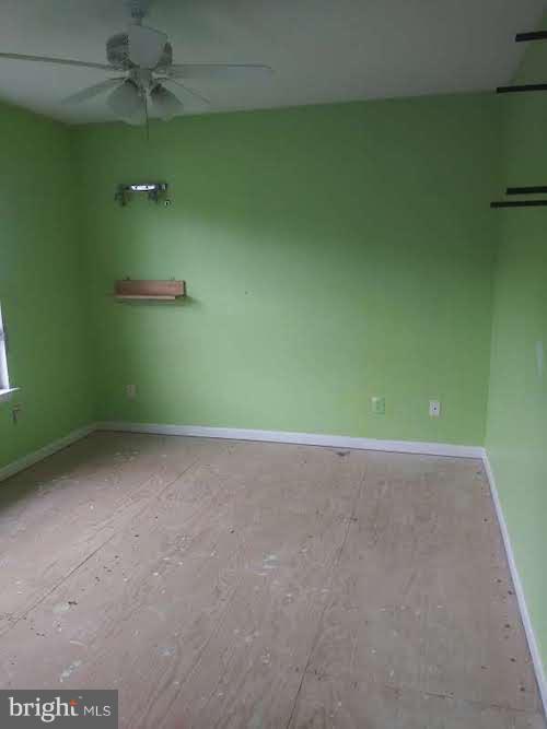 1625 Turkey Point Road Baltimore, MD 21221 - Photo 5 of 7 bedroom 1