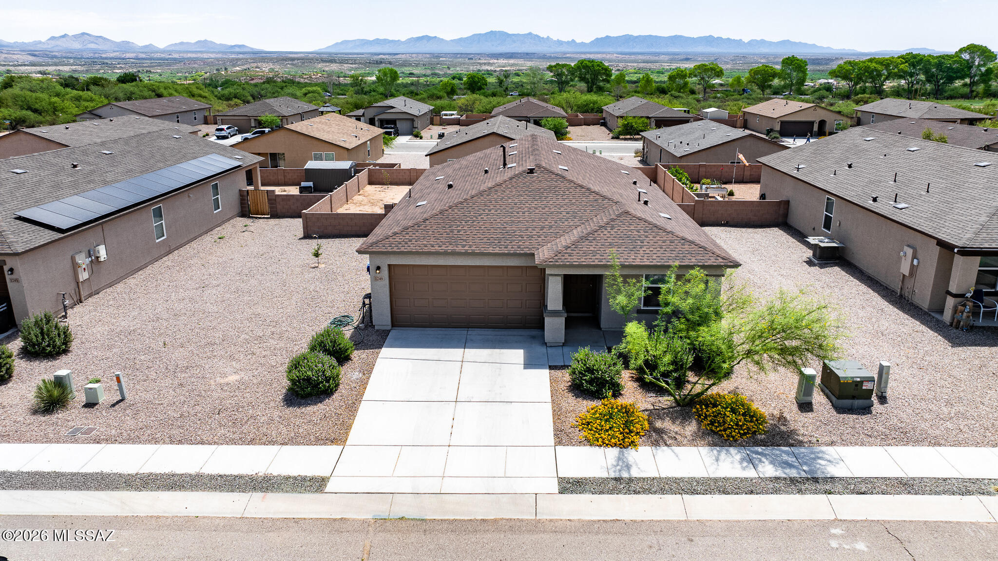 1249 South Lenora Loop Benson, AZ 85602 - Photo 1 of 20