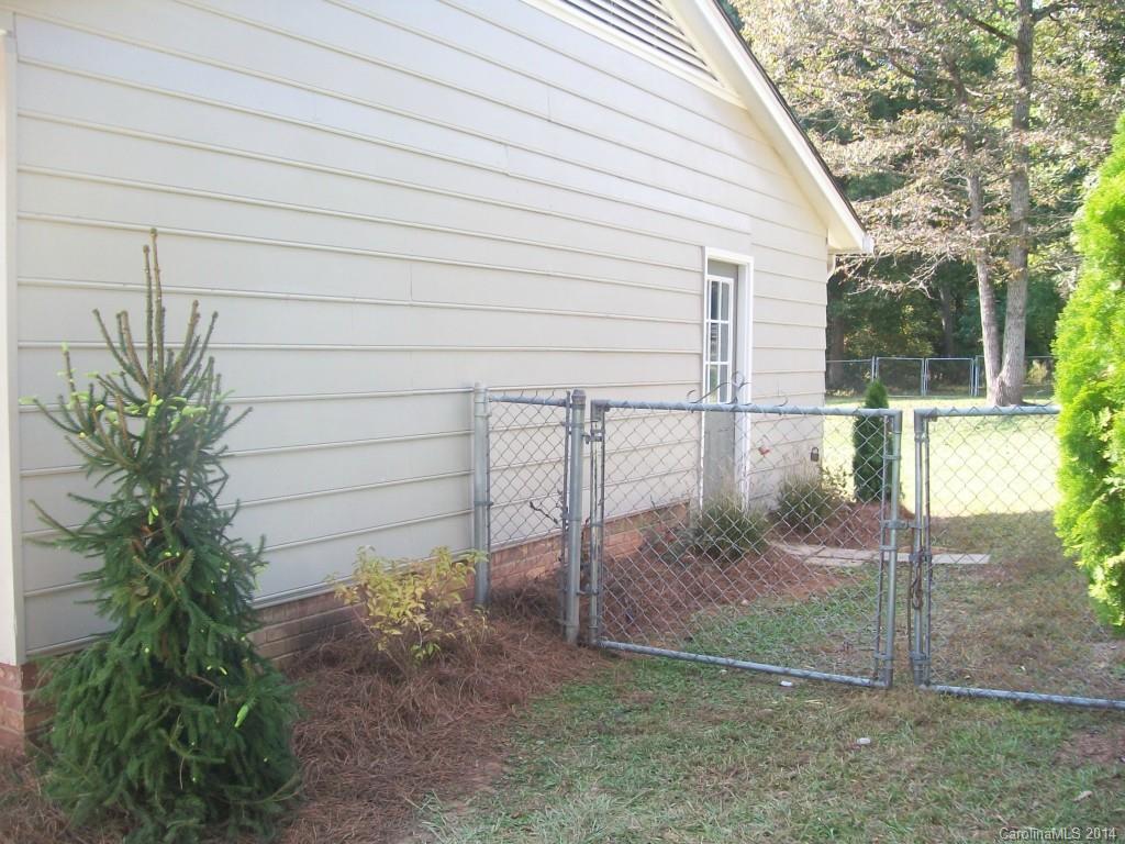 216 Shadowbrook Road Stanley, NC 28164 - Photo 22 of 23 Gallery Image 22