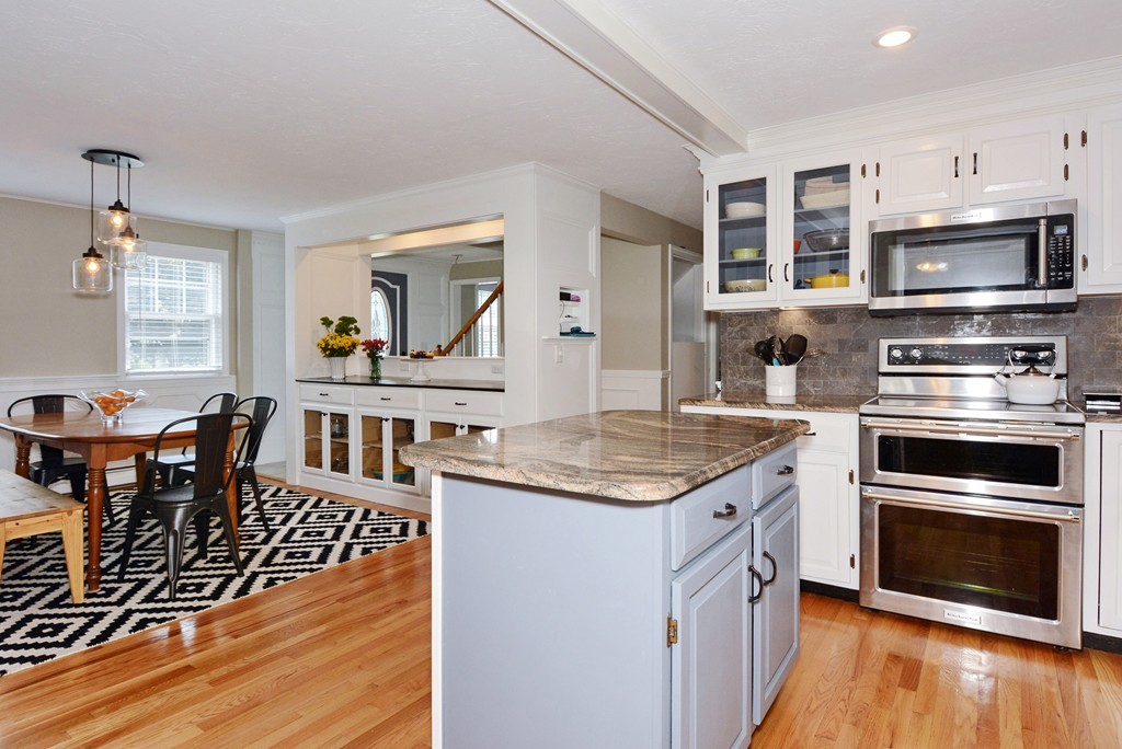 9 Lexington Road Shrewsbury, MA 01545 - Photo 15 of 30 Gallery Image 15