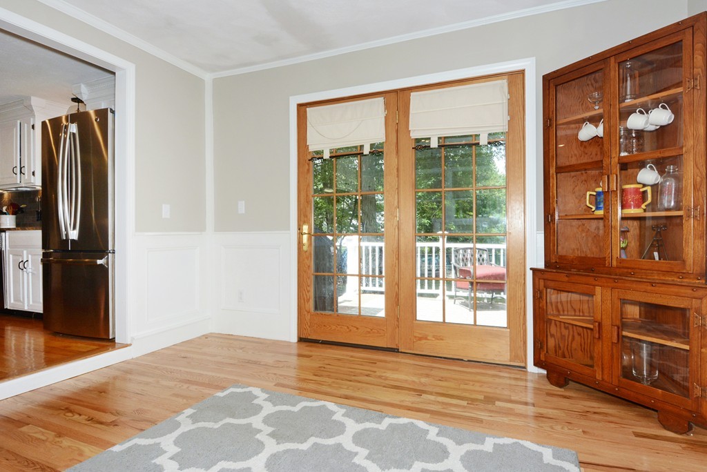 9 Lexington Road Shrewsbury, MA 01545 - Photo 17 of 30 Gallery Image 17