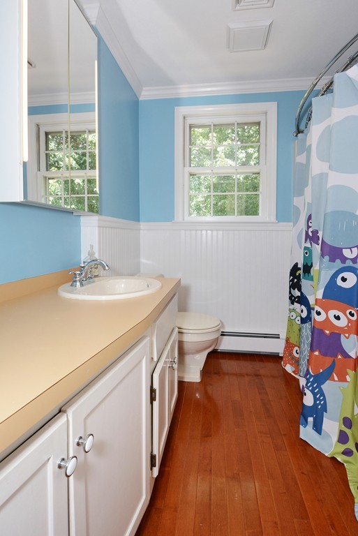 9 Lexington Road Shrewsbury, MA 01545 - Photo 25 of 30 Gallery Image 25
