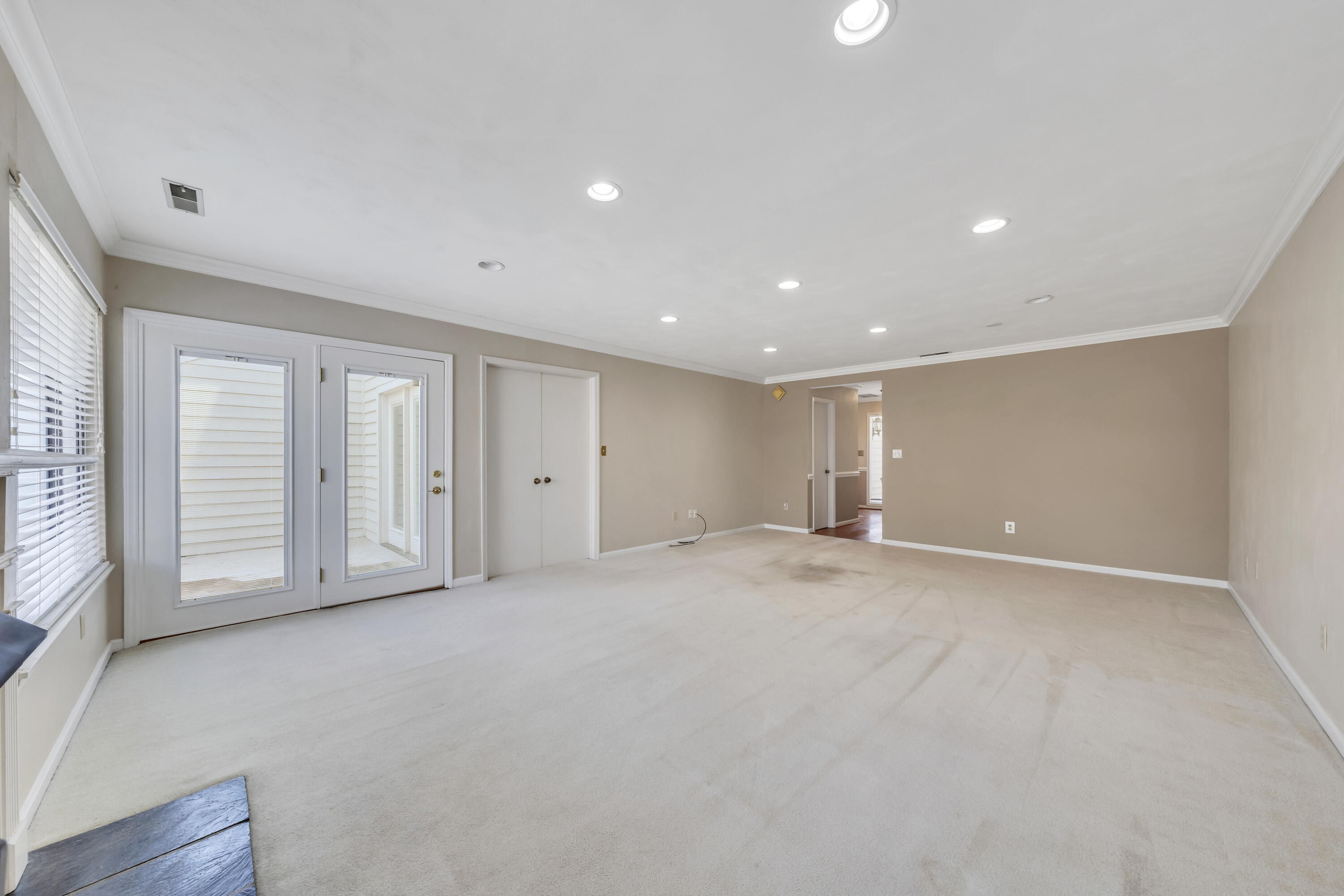 2404 Post Oak Road Salem, VA 24153 - Photo 13 of 50 13-MIB01860