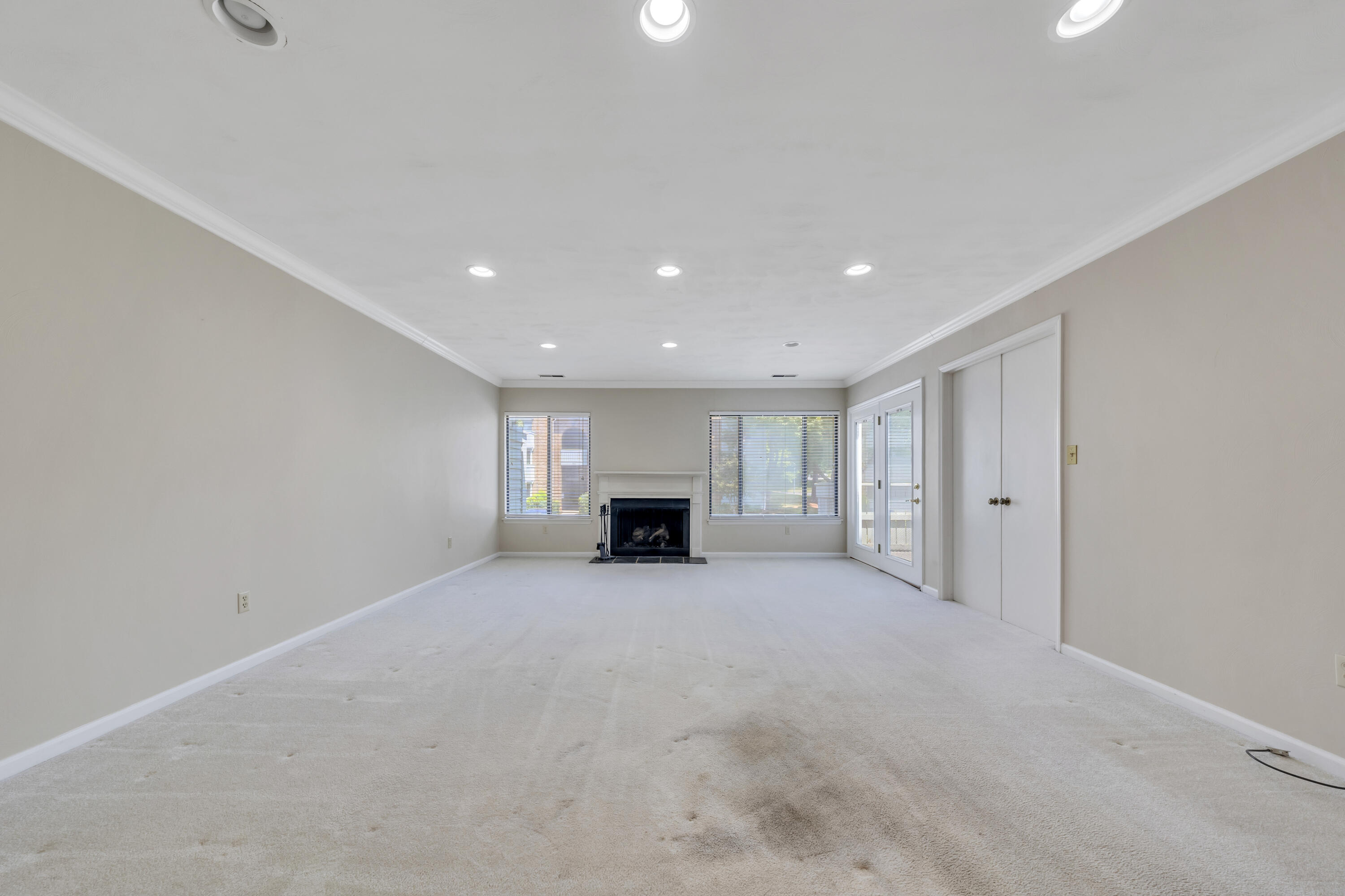 2404 Post Oak Road Salem, VA 24153 - Photo 16 of 50 16-MIB01869