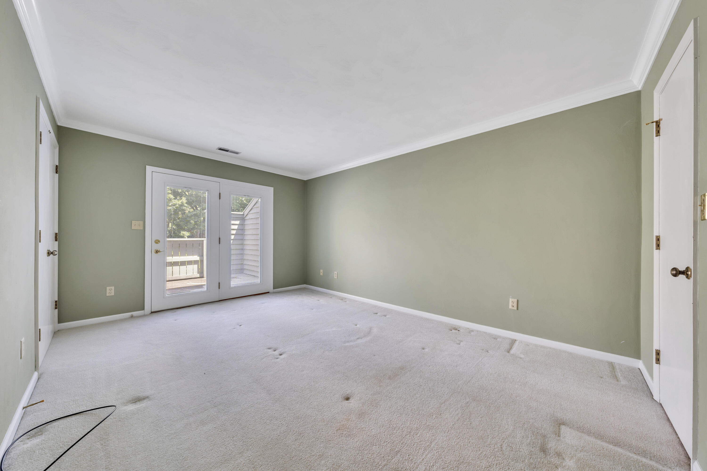 2404 Post Oak Road Salem, VA 24153 - Photo 19 of 50 19-MIB01881