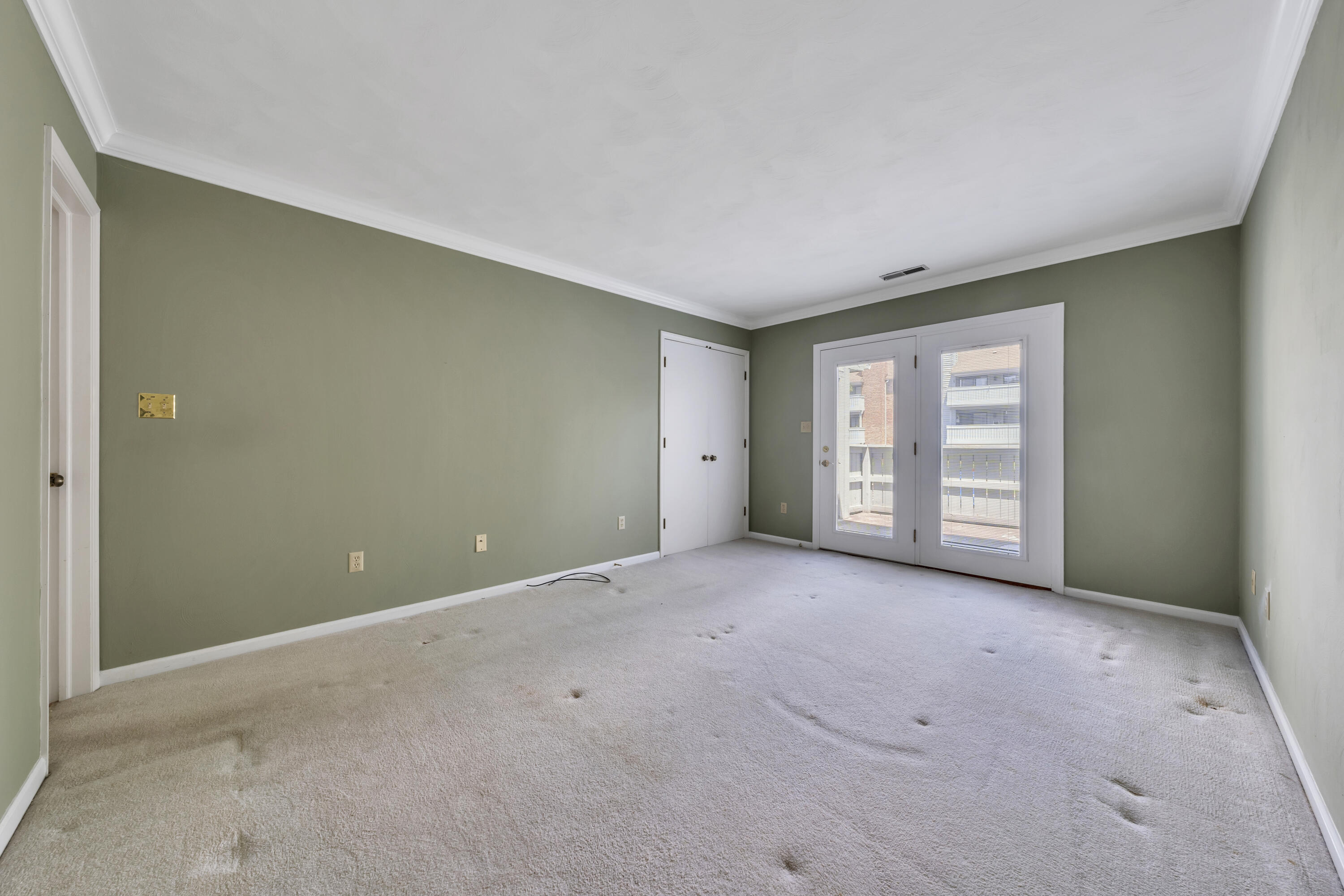 2404 Post Oak Road Salem, VA 24153 - Photo 20 of 50 20-MIB01884