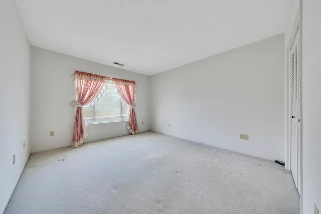 $300,000 | 2404 Post Oak Road, Salem, VA 24153