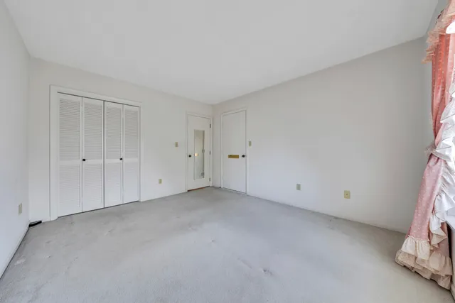 $300,000 | 2404 Post Oak Road, Salem, VA 24153