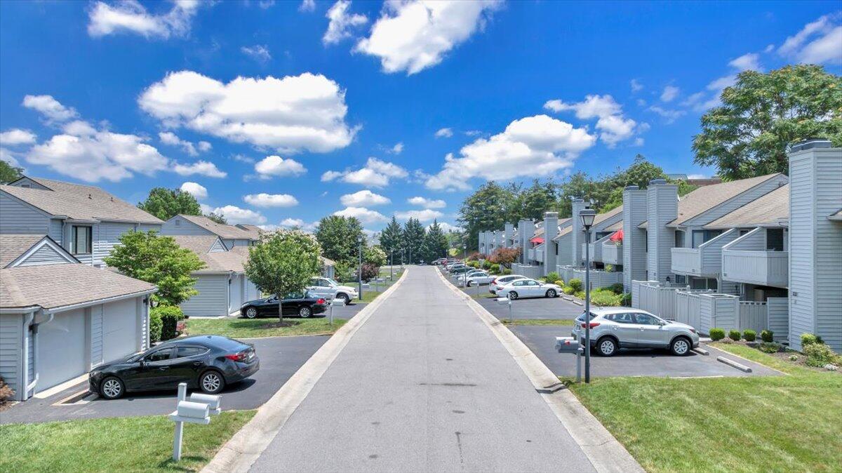 2404 Post Oak Road Salem, VA 24153 - Photo 50 of 50 53-DJI_20250624112002_0011_D_MIB