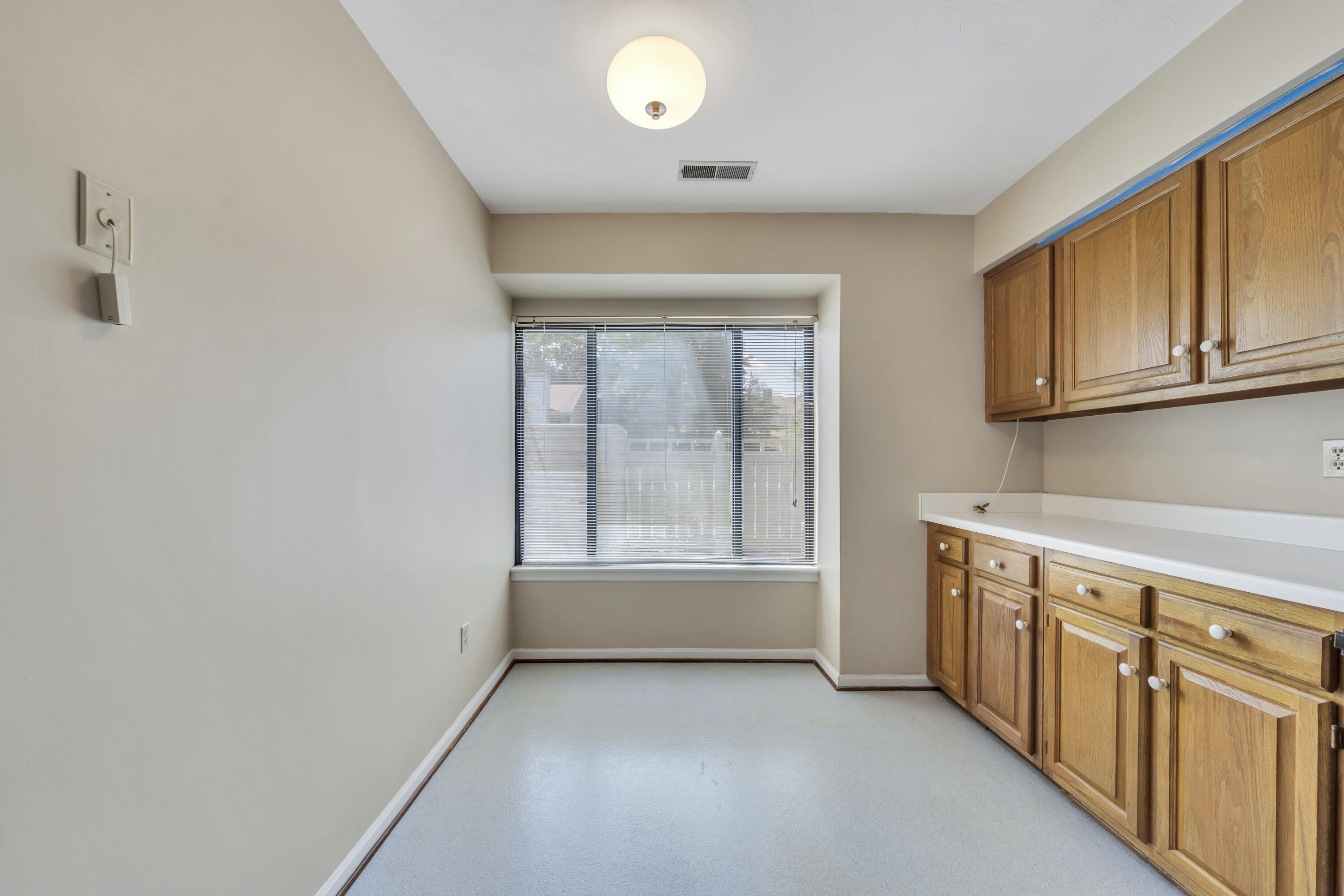 2404 Post Oak Road Salem, VA 24153 - Photo 10 of 50 10-MIB01851