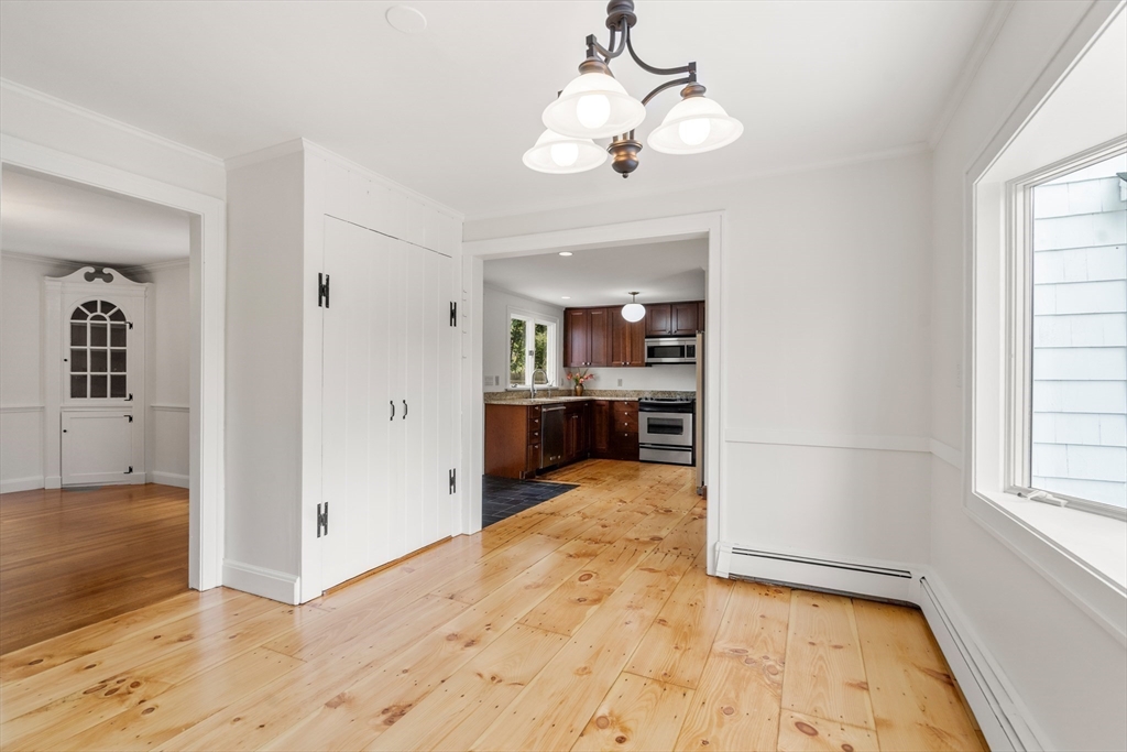 27 Farm Road Sherborn, MA 01770 - Photo 17 of 40