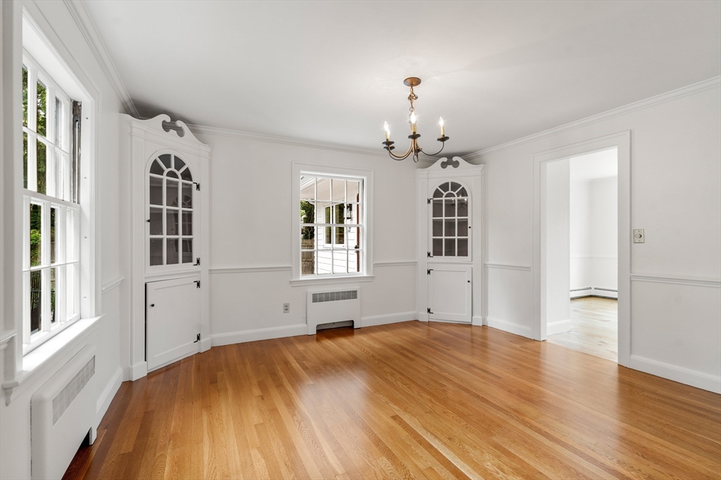 27 Farm Road Sherborn, MA 01770 - Photo 18 of 40