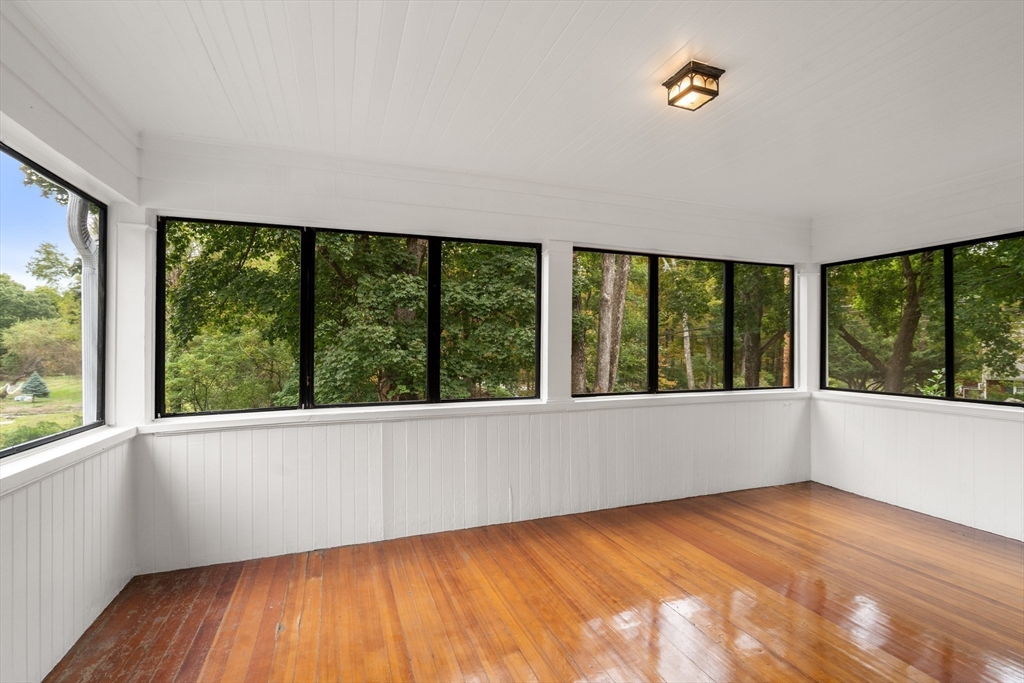 27 Farm Road Sherborn, MA 01770 - Photo 22 of 40