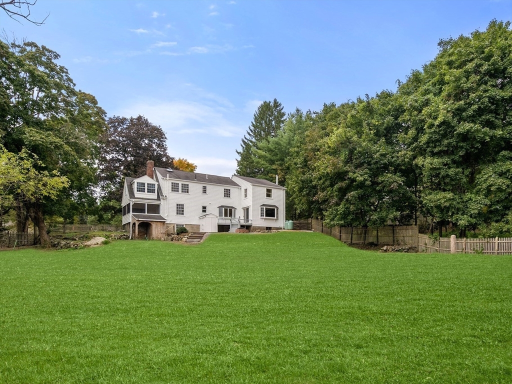 27 Farm Road Sherborn, MA 01770 - Photo 3 of 40