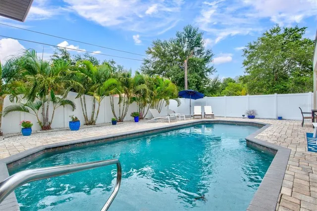 $12,000 | 1905 Tulip Drive, Sarasota, FL 34239