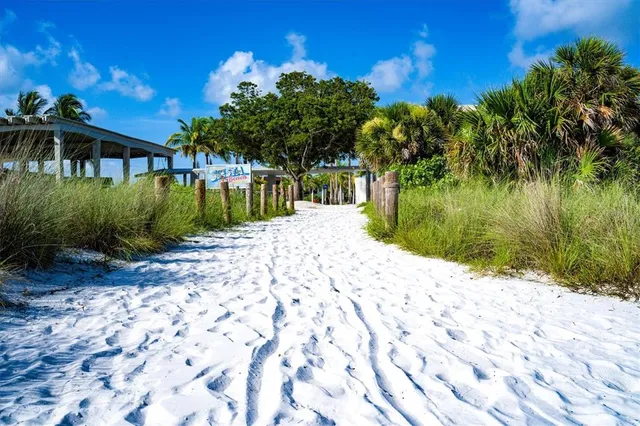 $12,000 | 1905 Tulip Drive, Sarasota, FL 34239