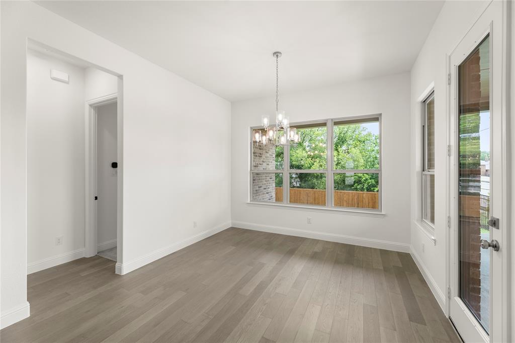 2514 Rockbrook Road Garland, TX 75041 - Photo 15 of 31 15. 2514 Rockbrook - Dining