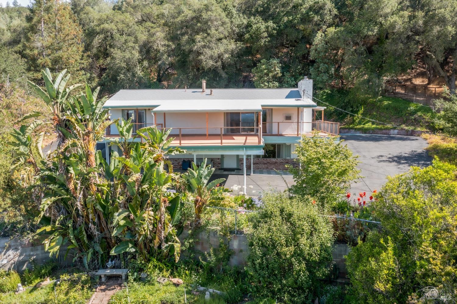 1135 Palomino Road Cloverdale, CA 95425 - Photo 38 of 42