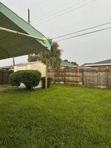 $3,000 | 233 East 24th Street, West Palm Beach, FL 33404