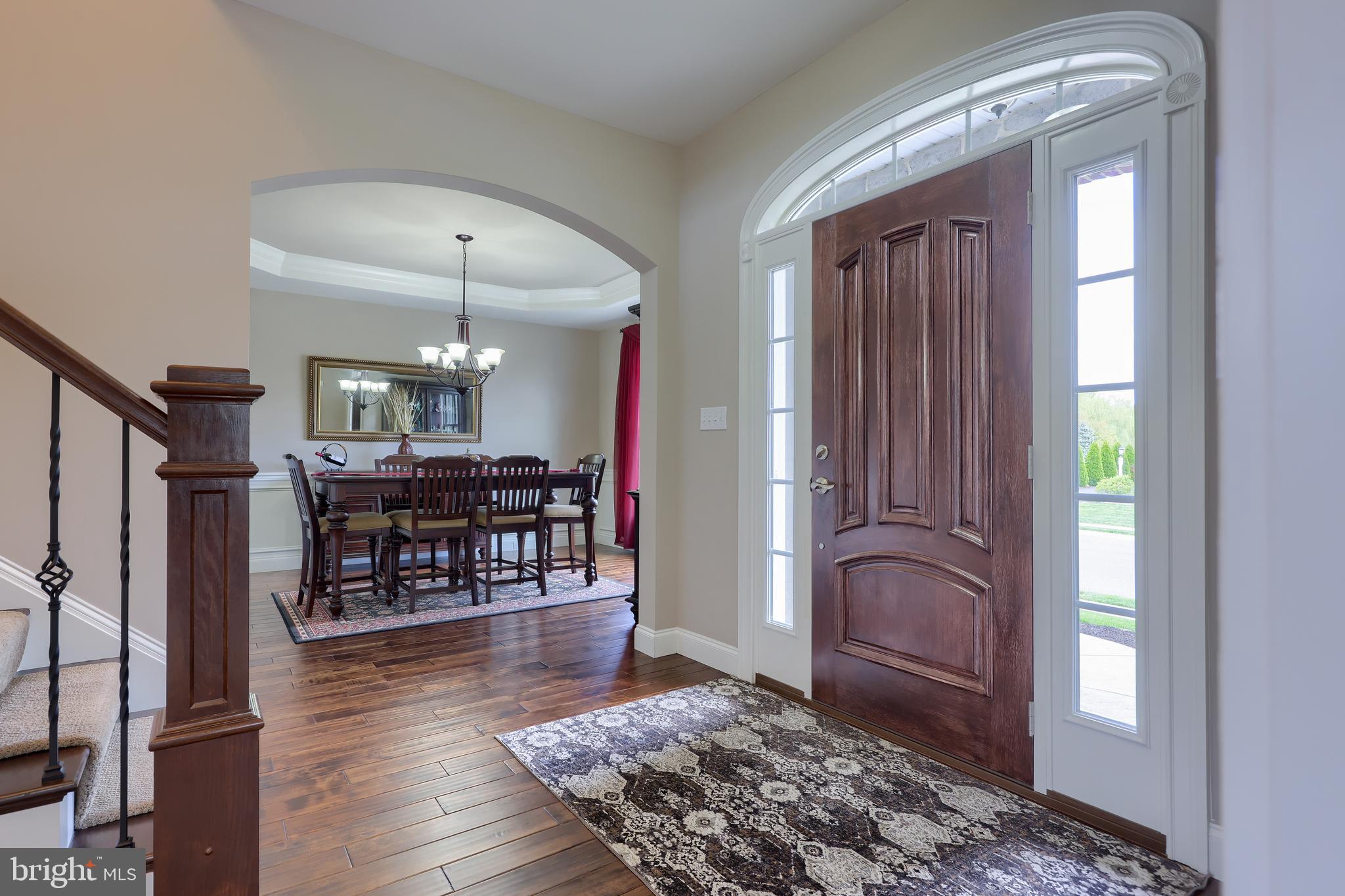 352 Ecker Drive Lititz, PA 17543 - Photo 3 of 76