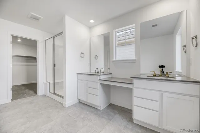 $869,900 | 12540 West Glasgow Place, Littleton, CO 80127